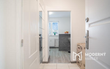 Na predaj útulný 1-izbový byt pri centre mesta Nová Dubnica