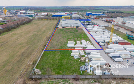 Na predaj priemyselný objekt s investičným potenciálom v Senci