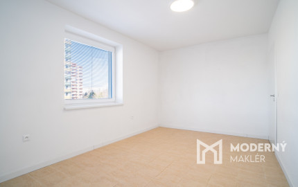 Na predaj dvojpodlažný rodinný dom s polyfunkciou v Trnave