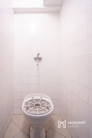 Na prenájom obchodný priestor na Zámockej v Bratislave