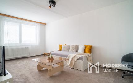 REZERVOVANÉ: Na predaj čiastočne zariadený 3-izbový byt na ulici Martina Rázusa v Malackách