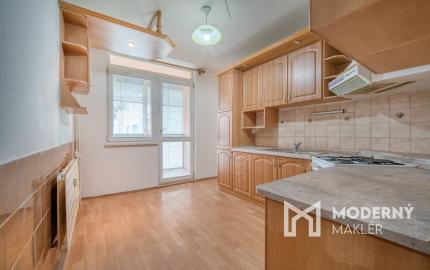 Na predaj 3-izbový byt v Bánovciach nad Bebravou - Dubnička