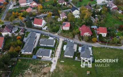Na predaj moderná novostavba v lokalite Vonyarcvashegy