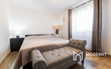 REZERVOVANÉ - Na predaj dom vhodný na podnikanie v Bzinciach pod Javorinou