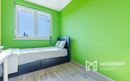 Na predaj rodinný dom s bazénom v Trnávke