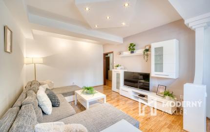 REZERVOVANÉ: Na predaj 2-izbový byt vo Veľkých Levároch