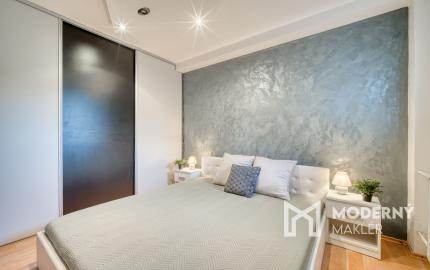 REZERVOVANÉ: Na predaj 2-izbový byt vo Veľkých Levároch