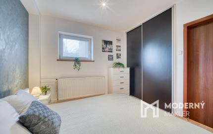 REZERVOVANÉ: Na predaj 2-izbový byt vo Veľkých Levároch