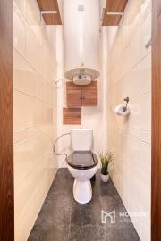 REZERVOVANÉ: Na predaj 2-izbový byt vo Veľkých Levároch