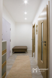 Na predaj štýlový 1-izbový  byt Bratislave-Dúbravka