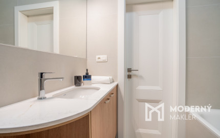 Na predaj výnimočný 3-izbový byt v Bratislave