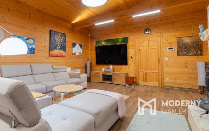 Na predaj dom snov–rodinné sídlo s jazierkom na kúpanie a panoramatickým výhľadom na Vysoké Tatry