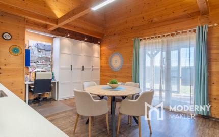 Na predaj dom snov–rodinné sídlo s jazierkom na kúpanie a panoramatickým výhľadom na Vysoké Tatry