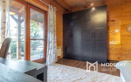 Na predaj dom snov–rodinné sídlo s jazierkom na kúpanie a panoramatickým výhľadom na Vysoké Tatry