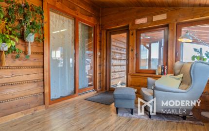 Na predaj dom snov–rodinné sídlo s jazierkom na kúpanie a panoramatickým výhľadom na Vysoké Tatry