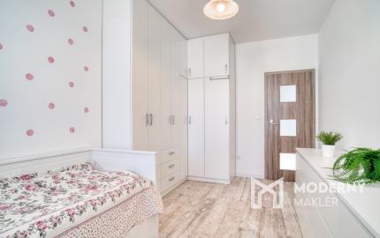 Na predaj priestranný 4-izbový rodinný dom v Bernolákove