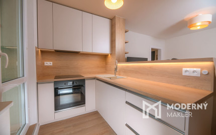 Na prenájom moderne zariadený 2-izbový byt s balkónom v Trenčíne