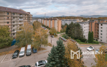 Na prenájom moderne zariadený 2-izbový byt s balkónom v Trenčíne