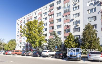 Na prenájom zariadený 2-izbový byt v Dunajskej Strede