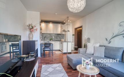 Na predaj útulný 2-izbový byt s dvomi balkónmi v Malackách