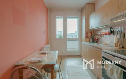 Na predaj priestranný 3-izbový byt v Čadci