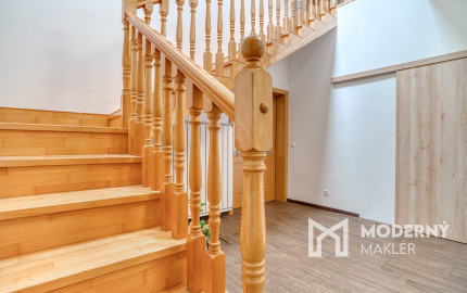 Na predaj 5-izbový rodinný dom v TOP lokalite v blízkosti Ružinova