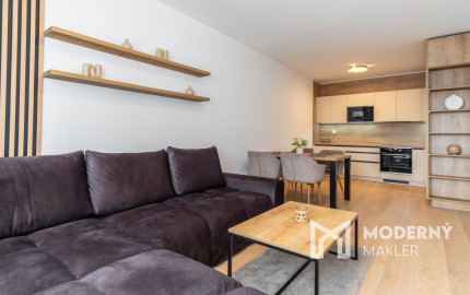 Na prenájom 2-izbový byt v Poprade s parkovacím miestom