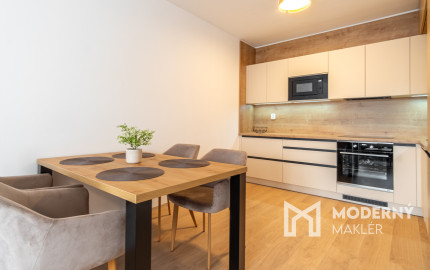 Na prenájom 2-izbový byt v Poprade s parkovacím miestom