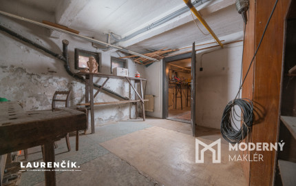 Na predaj rodinný dom v širšom centre Trenčína