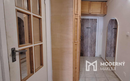 Na predaj 2-izbový byt v v Bánovciach nad Bebravou