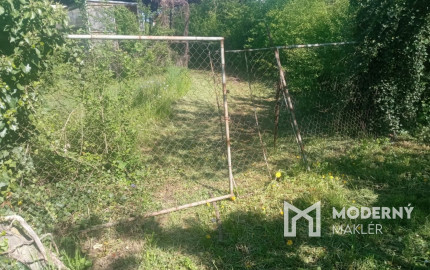 SUPER CENA - Stavebný pozemok  1213 m2 obec BRODZANY