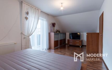 Na predaj priestranný rodinný dom v pokojnej lokalite Hôrka