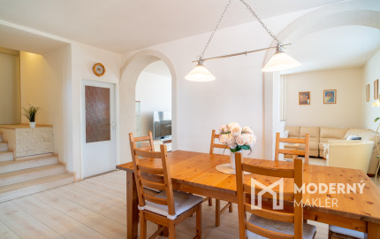 Na predaj priestranný 5-izbový rodinný dom v pokojnej lokalite mesta Gabčíkovo