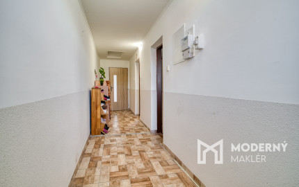 Na predaj 4-izbový rodinný dom v obci Zeleneč