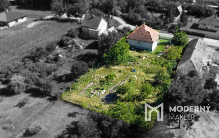 Na predaj rodinný dom vhodný na rekonštrukciu v Lúčnici nad Žitavou