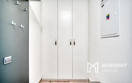 Na predaj 2-izbový zariadený byt v novostavbe Bory