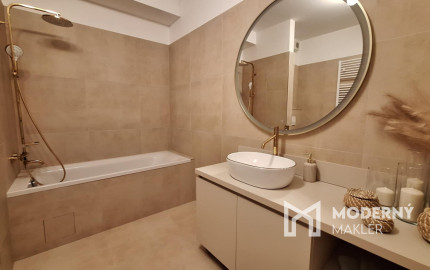 Na predaj 2-izbový byt v Bánovciach nad Bebravou - Dubnička