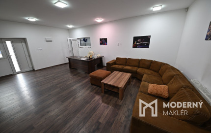 Športová hala,komerčný priestor s investičným potenciálom Prievidza.