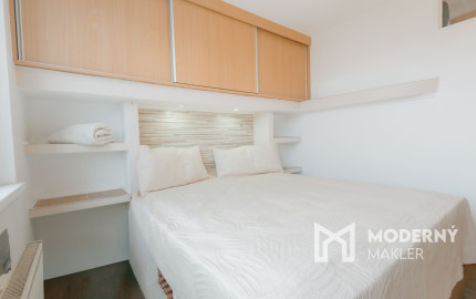 Na predaj kompletne zariadený 2-izbový byt v Žiline