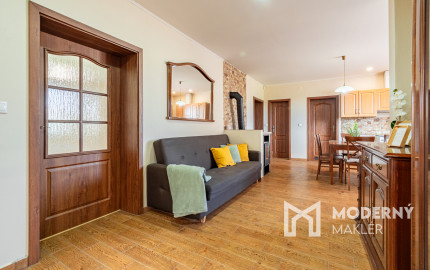 Na predaj zrekonštruovaný rodinný dom v Pate