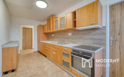 Na predaj 3-izbový byt v Plaveckom Mikuláši