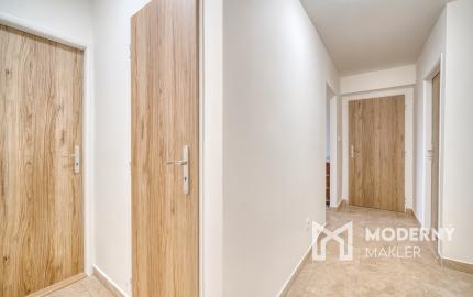 Na predaj 3-izbový byt v Plaveckom Mikuláši