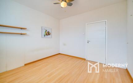 Na predaj 3-izbový byt vo výbornej lokalite v Stupave