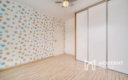 Na predaj 3-izbový byt vo výbornej lokalite v Stupave