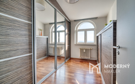 Na predaj 4-izbový byt s výhľadom na Malé Karpaty v Rači