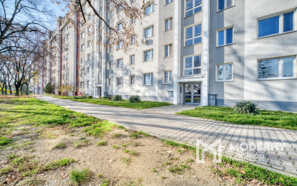 Na predaj 4-izbový byt s výhľadom na Malé Karpaty v Rači