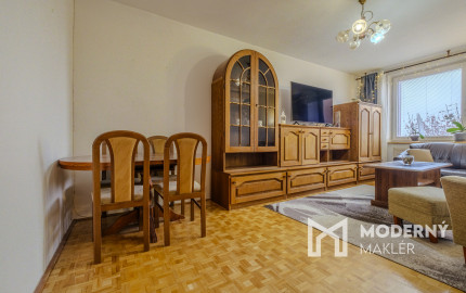 Na predaj slnečný 4-izbový byt na Námestí Kráľovnej pokoja v Prešove