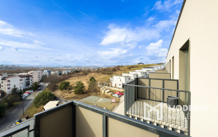 Na prenájom luxusný 2-izbový byt s balkónom a parkovacím státím vo vyhľadávanej lokalite v Prešove