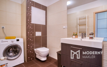 Na predaj priestranný 1-izbový byt v Miloslavove