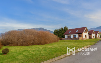 Na predaj veľkorysý pozemok pre rodinný dom v obci Heľpa